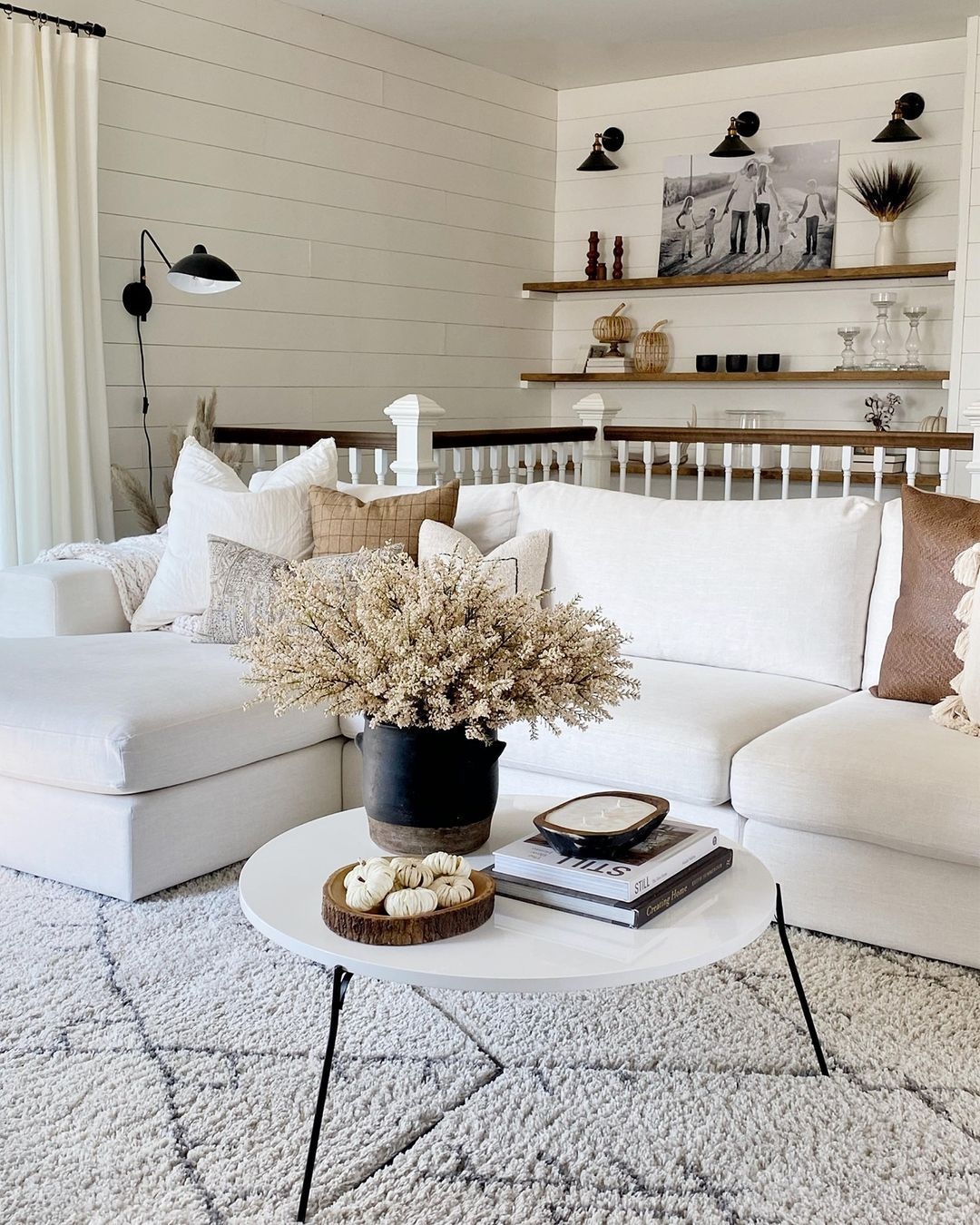 How to Start Decorating a Small Apartment With No Experience